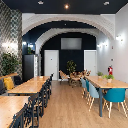 The House Baixa Vandrarhem *