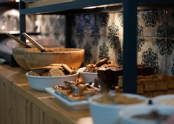 Albergue The House Baixa *